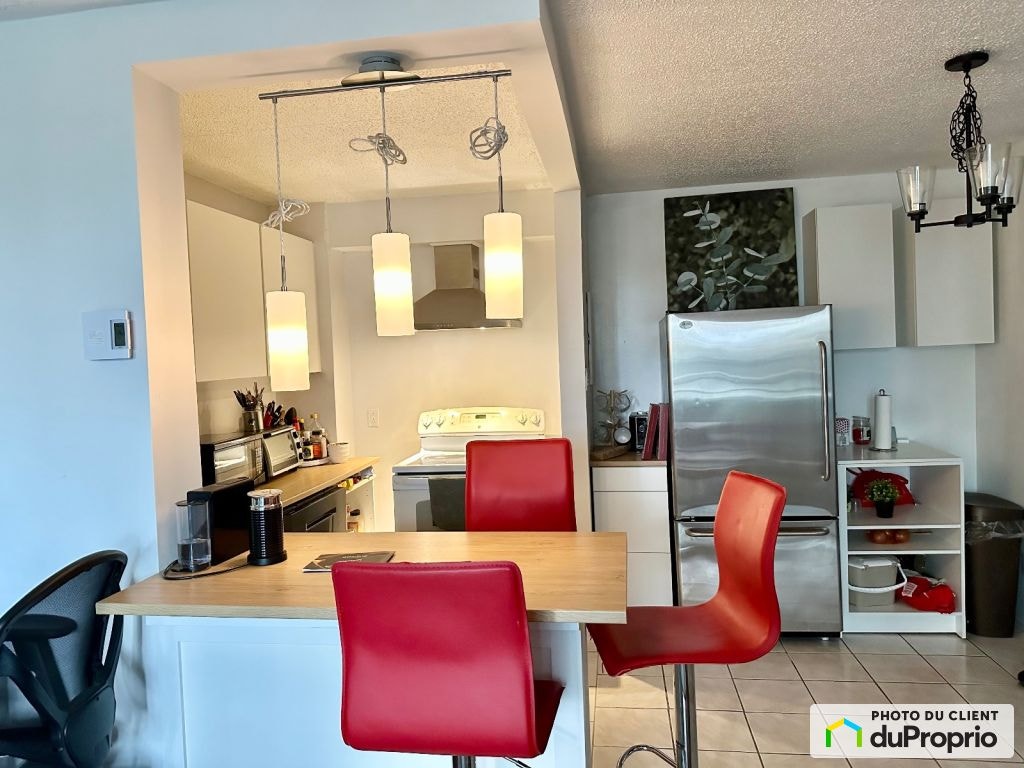 $305,000 - Condominium for sale in Anjou — photo 3