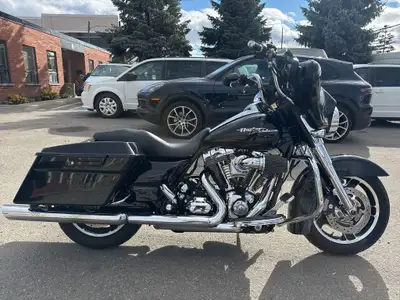 Check out this 2009 Harley-Davidson Street Glide 96ci with only 41,865 miles. Be sure to follow us o...