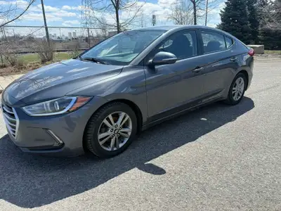 2018 HYUNDAI ELANTRA AUTOMATIQUE , ( L'AUTO DEMARRE PAS ) , SIEGES CUIR CHAUFFANTS , TOIT OUVRANT ,...