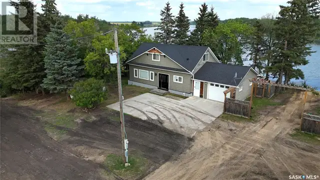 Sibbald Lake Parkdale Rm No. 498, Saskatchewan in Houses for Sale in Prince Albert - Image 3