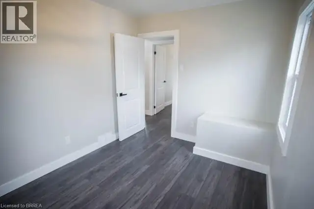20 PARK Avenue E Brantford, Ontario in Long Term Rentals in Brantford - Image 14