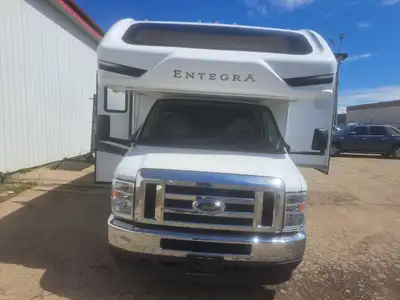 2024 Entegra Coach Odyssey 24B – Only 12,200 KM – Like New & Loaded! Why buy new when you can own th...