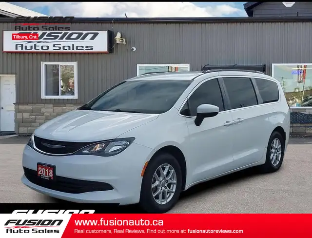 2018 Chrysler Pacifica Touring-REMOTE START-PWR SLIDING DOORS & 