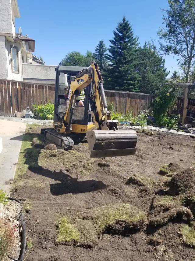 Demolition External & Internal Garage, Small Houses in Cleaners & Cleaning in Calgary - Image 13