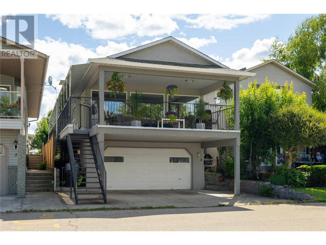 2 Lakeshore Drive Vernon, British Columbia in Houses for Sale in Vernon