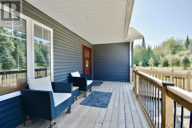 5 GERUS ROAD Tiny, Ontario in Houses for Sale in Barrie - Image 3