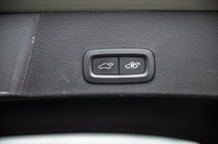 Garantie de 12 mois, kilométrage illimité : Offerte directement par Volvo Cars Canada, elle couvre d... (image 9)