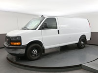 Powerful and dependable 4.3L V6 engine with 276 hp and 298 lb-ft of torque, paired with an 8-speed a... (image 2)