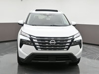 The Rogue stands out with sleek styling, a refined and roomy interior, and advanced tech.Its fuel-ef... (image 1)