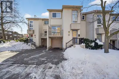 Welcome to this beautiful updated executive townhouse - a sun-filled, south-oriented 3+1 bedroom hom...
