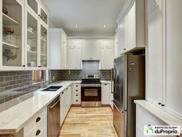 $725,000 - Condominium in Ville-Marie (downtown, old Mtl) — photo 2