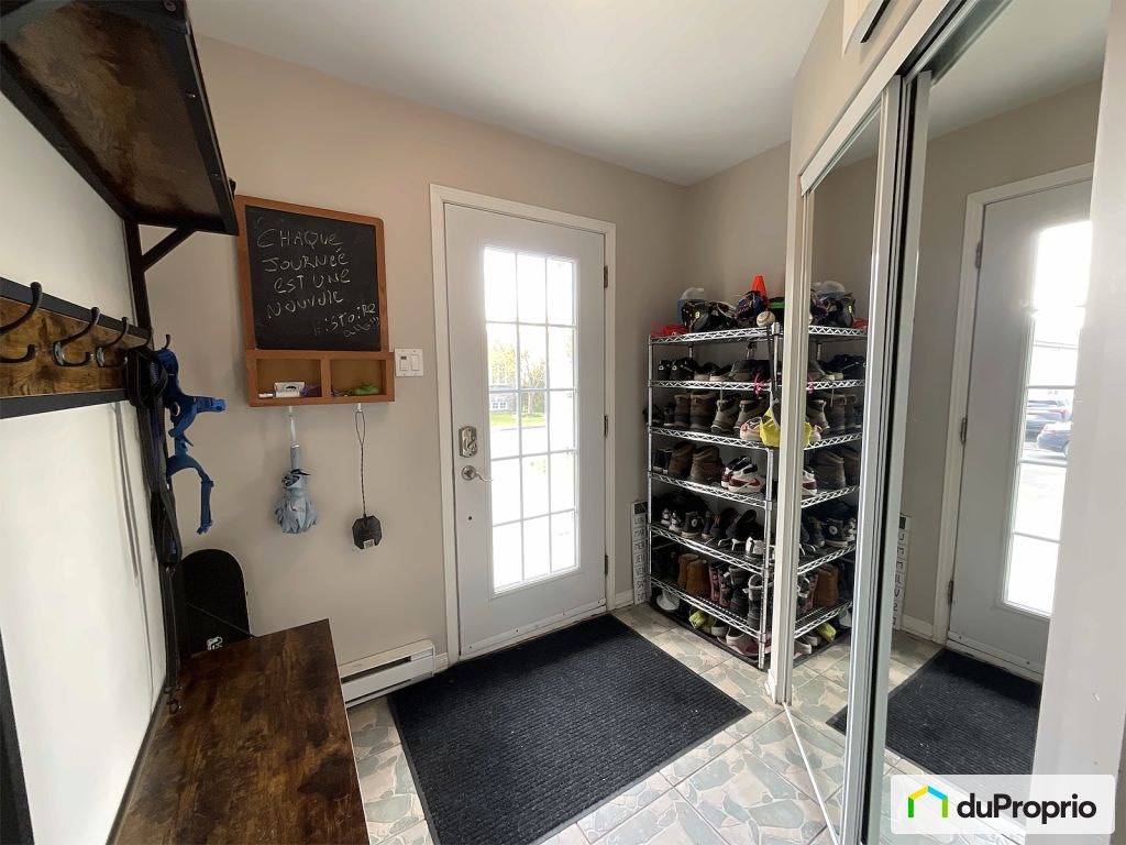 $628,500 - 2 Storey for sale in Blainville — photo 2