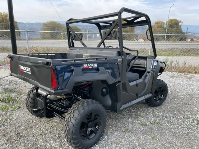 2022 Tracker Off Road 800SX LE Side by Side in ATVs in Vernon - Image 7
