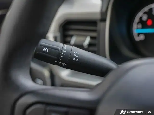 2022 Ford F-150 XLT | Lane Keep Assist | Auto Hold | Clean in Cars & Trucks in Windsor Region - Image 17