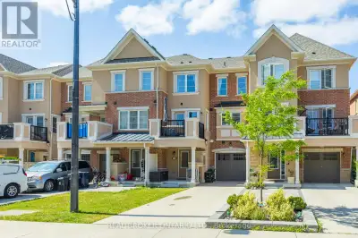 18 FUSILIER DRIVE Toronto (Clairlea-Birchmount), Ontario