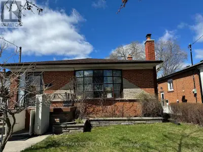 2 Dens Available in Basement. Shared Kitchen, Laundry and Washroom with Existing Tenant (occupied in...
