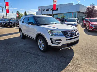 WAS: $19799 NOW: $19299 plus taxes and licensing fees2017 Ford Explorer XLT 4X4Very nice 2017 Explor...
