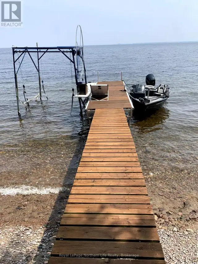 17 MUSKIE BAY, LAKE NIPISSING Nipissing, Ontario in Houses for Sale in North Bay - Image 6