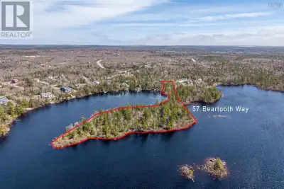 An extraordinary opportunity to own a 5.3-acre private peninsula on the water a rare and irreplaceab...
