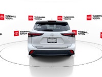 Thornhill Toyota Proudly Presents This White 2025 Toyota Highlander Hybrid with XLE AWD Package, Fea... (image 7)