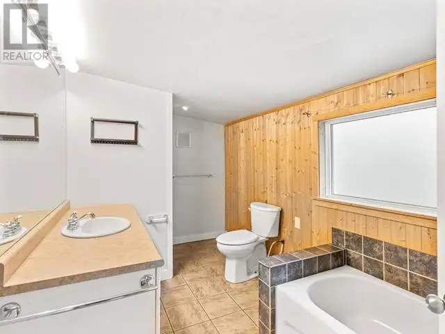 9 BLUEBIRD HILL Whitehorse South, Yukon in Houses for Sale in Whitehorse - Image 21