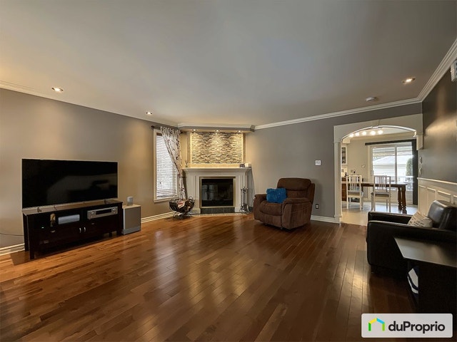 $897,500 - 2 Storey for sale in Ste-Julie — photo 3