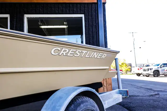 Crestliner 1860 in Powerboats & Motorboats in Rimouski / Bas-St-Laurent - Image 3