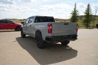 --DRIVE THE DREAM THIS SUMMER AT ADRENALIN MOTORS! NOW LOCATED IN GASOLINE ALLEY, RED DEER!-- 5.3L V... (image 6)