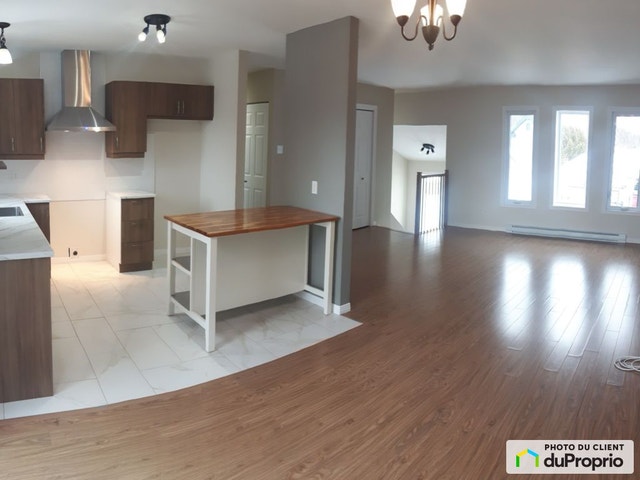 $645,000 - Duplex for sale in Chateauguay — photo 2