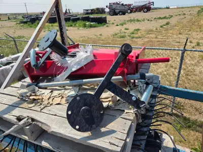 New H&S Rake Wheel Extension Kit Turns your existing H&S HC4114 or Massey Ferguson 3986 14-Wheel hay...