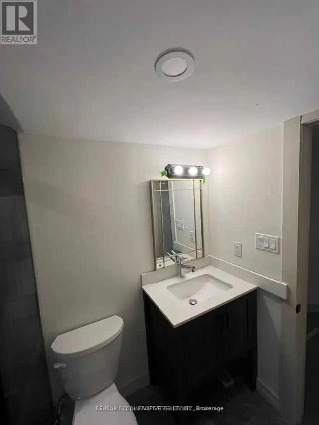 1042 KINGPEAK CRESCENT Pickering, Ontario in Long Term Rentals in Oshawa / Durham Region - Image 16