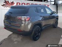 This Jeep Compass delivers a Intercooled Turbo Regular Unleaded I-4 2.0 L/122 engine powering this A... (image 5)