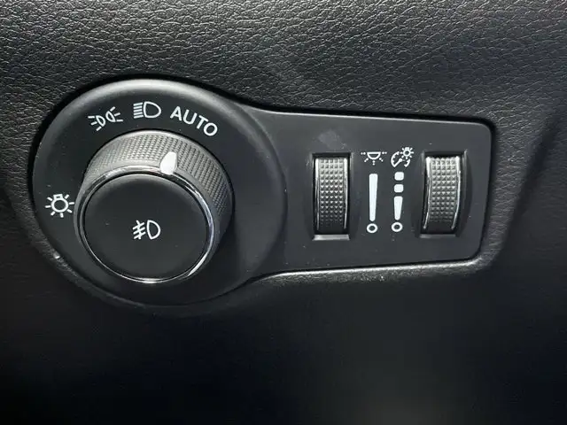 2024 Jeep Compass Trailhawk | 4WD | No Accidents | in Cars & Trucks in Prince George - Image 24