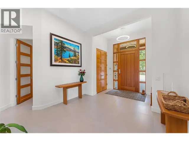 328 Lochview Road Kelowna, British Columbia in Houses for Sale in Penticton - Image 9