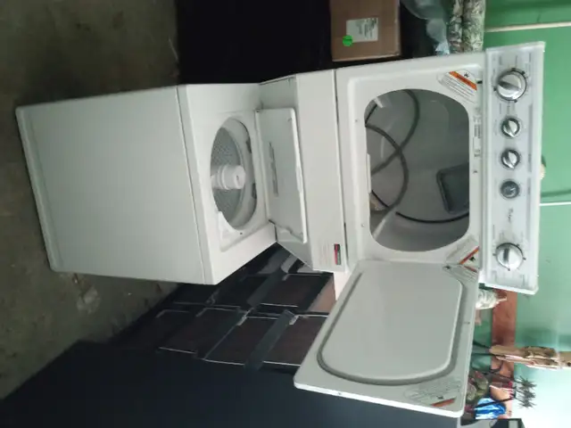 Whirlpool washer and dryer combo in Washers & Dryers in Mississauga / Peel Region - Image 2
