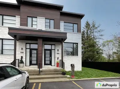 ** EN ATTENTE DE RÉALISATION DES CONDITIONS ** Superbe condo divise moderne style maison de ville su...