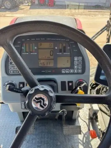 2009 Versatile 485 in Heavy Equipment in Swift Current - Image 9