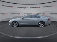 // ACCIDENT FREE!! // // SINGLE OWNER! // This 2022 Hyundai Sonata Sport 1.6T is a sleek midsize sed... (image 4)