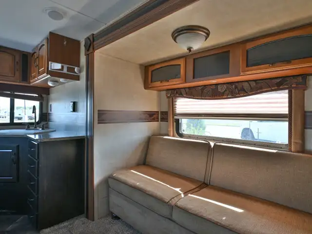 2013 Springdale 241 in Travel Trailers & Campers in St. Albert - Image 15