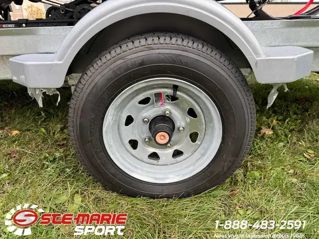 2023 Yves Chamberland CM60140G Remorque à motoneige simple 60" x in Cargo & Utility Trailers in Longueuil / South Shore - Image 5