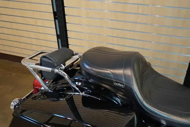 2013 Harley-Davidson FLHTK - Electra Glide Ultra Limited in Sport Touring in Lethbridge - Image 4