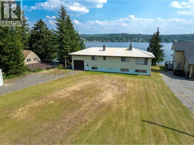 7568 BURGESS ROAD Deka Lake / Sulphurous / Hathaway Lakes, Briti in Houses for Sale in 100 Mile House - Image 10