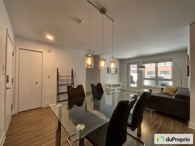 $449,000 - Condominium in Ville-Marie (downtown, old Mtl) — photo 1