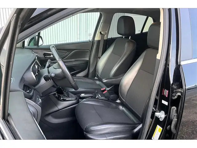 2022 Buick Encore Preferred AWD | Sunroof | Heated Seats | CarPl in Cars & Trucks in Cambridge - Image 4