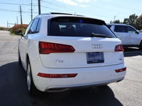 SAFETY INCLUDED ACCIDENT FREE Very Clean Audi Q5 2.0L TURBO 4Cyl Quattro AWD with Automatic Transmis... (image 4)