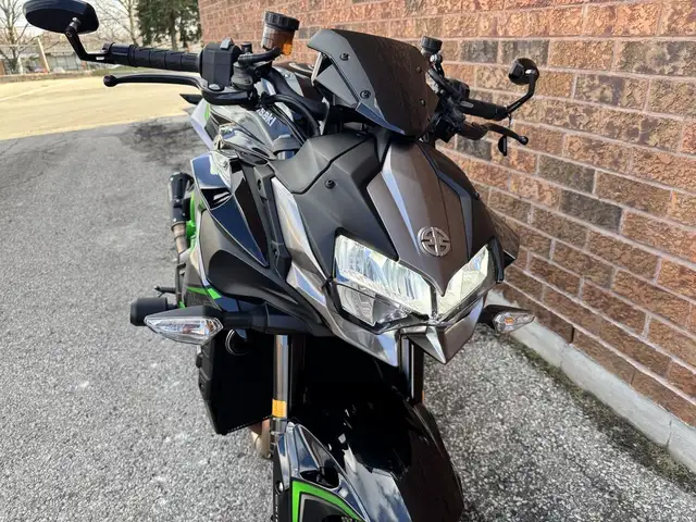 2020 Kawasaki Z H2 **SUPERCHARGED** **SCORPION PIPE** in Sport Bikes in Markham / York Region - Image 25