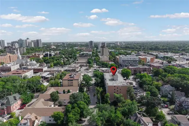 104 – 500 Stradbrook Avenue property photograph 19