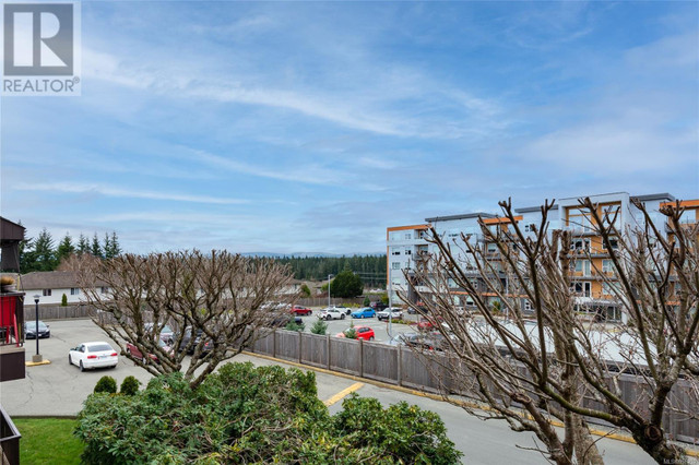 202 585 Dogwood St S Campbell River, British Columbia in Condos for Sale in Campbell River