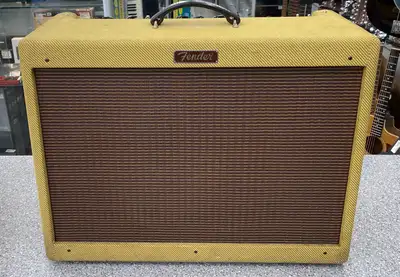 Fender Blues Deluxe Reissue PR 246 Guitar Amp, View more