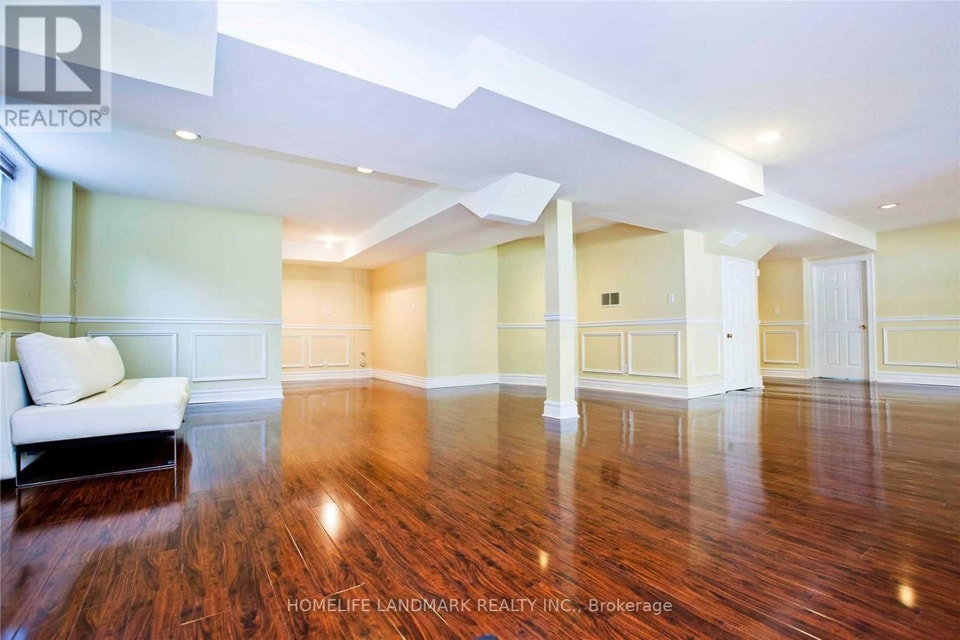 BSMNT - 252 DUNVIEW AVENUE Toronto (Willowdale East), Ontario 3